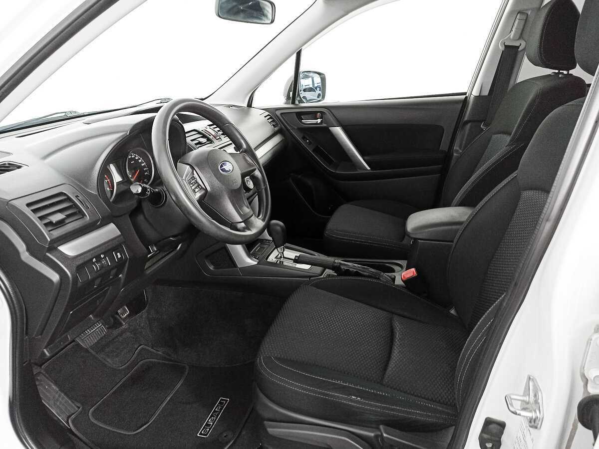 Subaru Forester с пробегом — 2013 год. Фото: #13