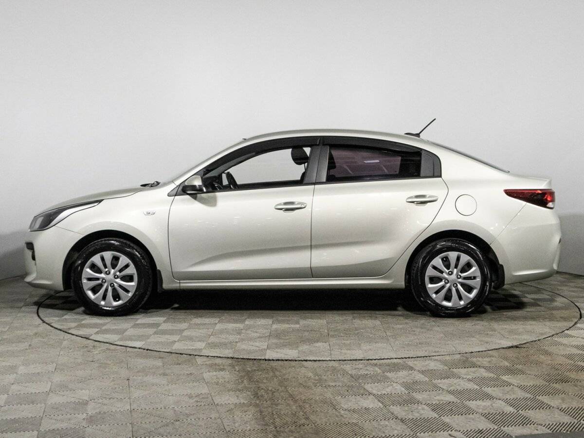 Kia Rio с пробегом — 2019 год. Фото: #7