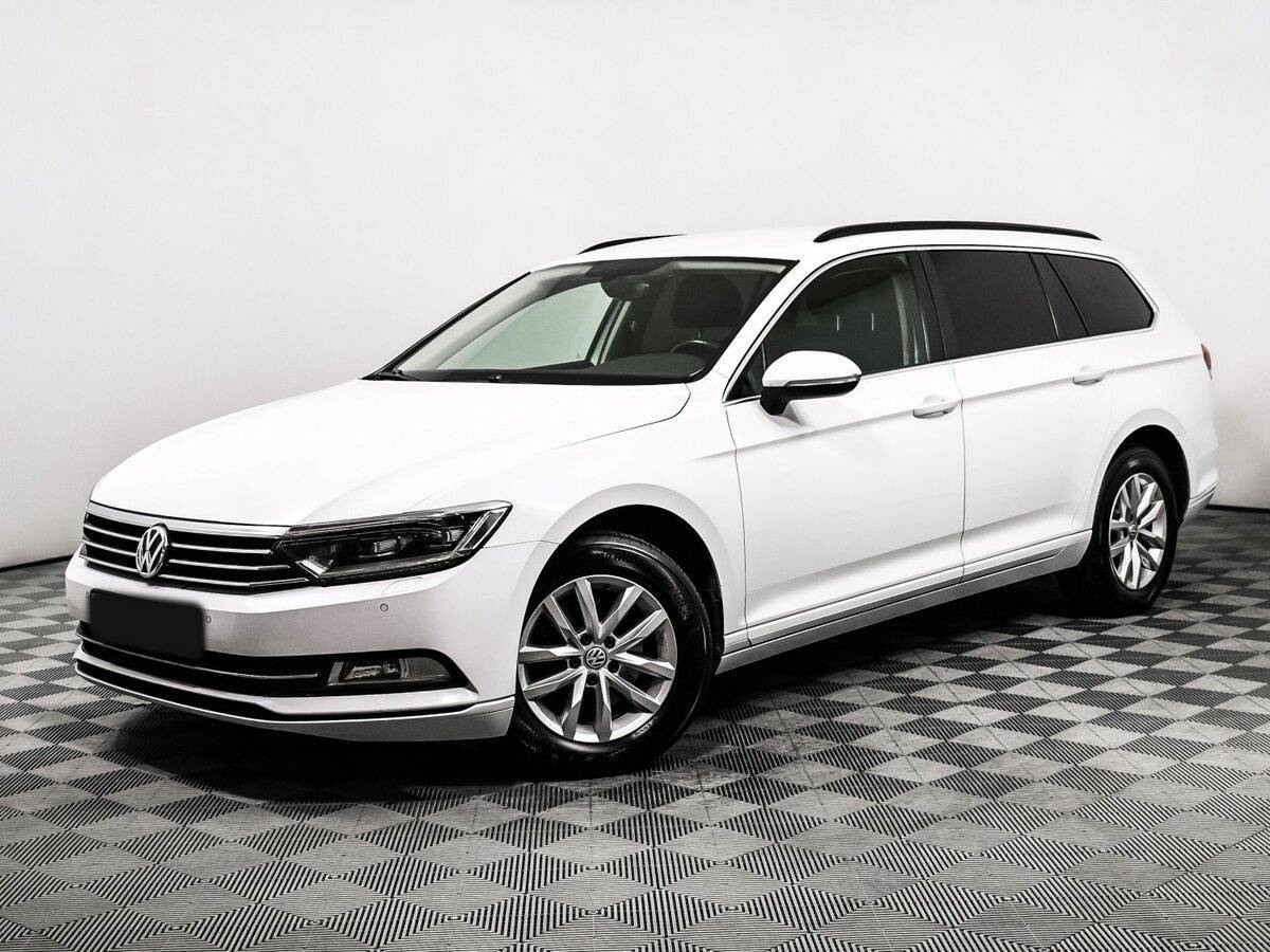 Volkswagen Passat с пробегом — 2018 год. Фото: #0