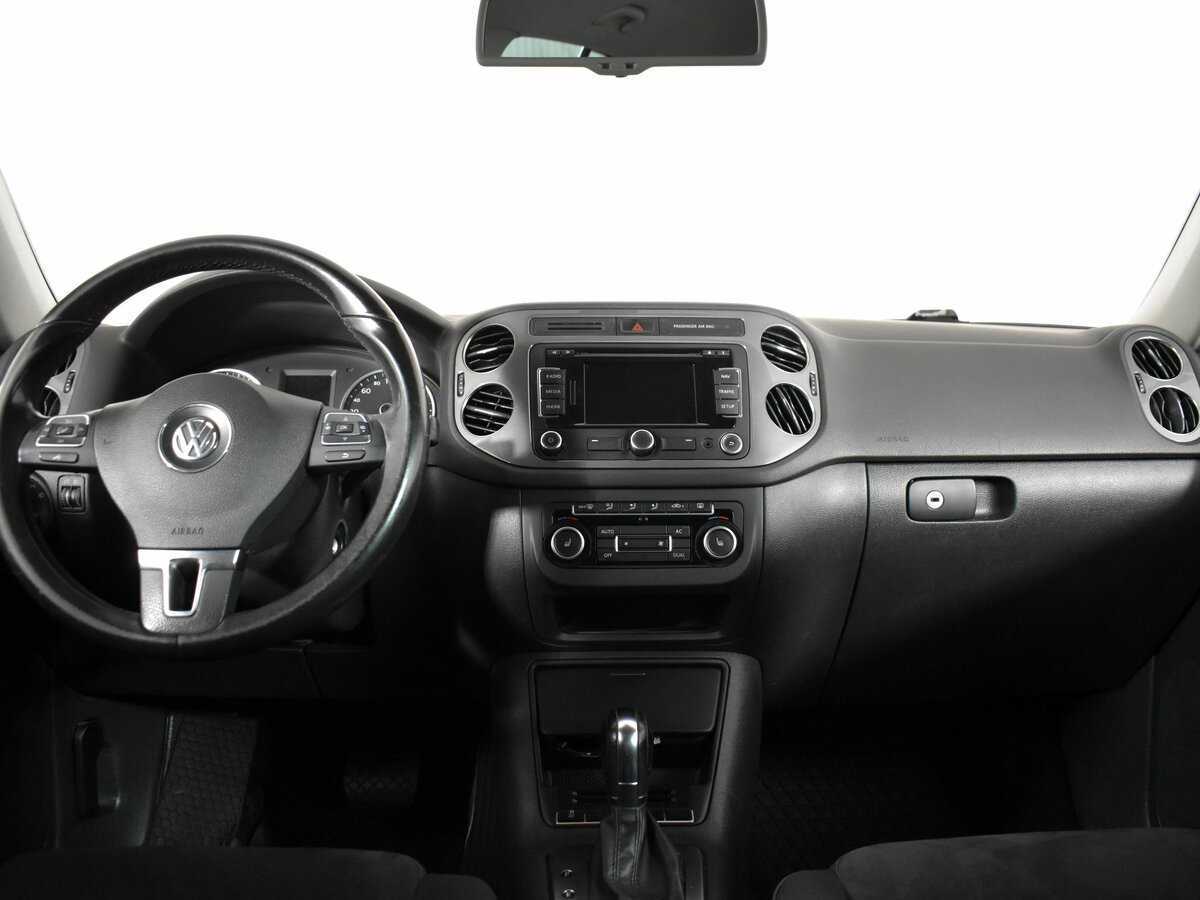 Volkswagen Tiguan с пробегом — 2012 год. Фото: #11