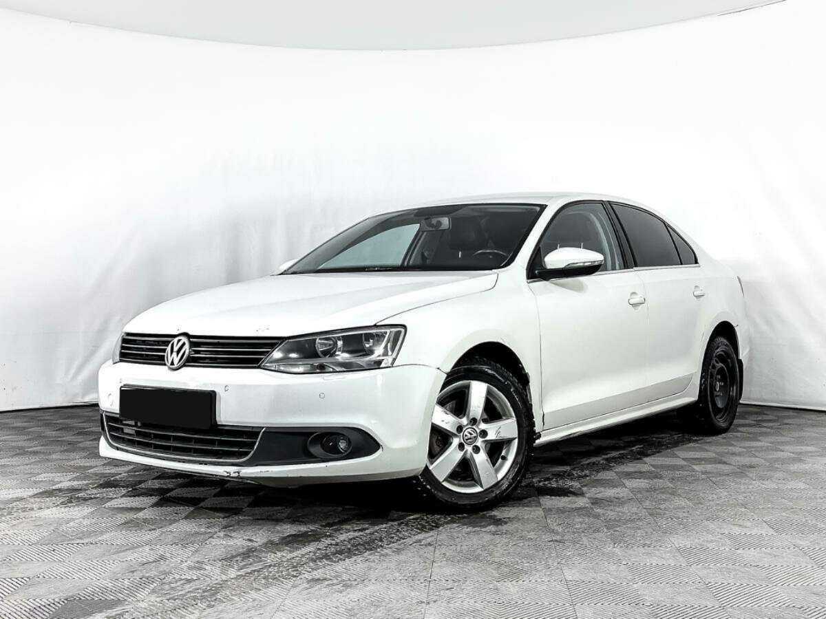 Volkswagen Jetta с пробегом — 2013 год. Фото: #0
