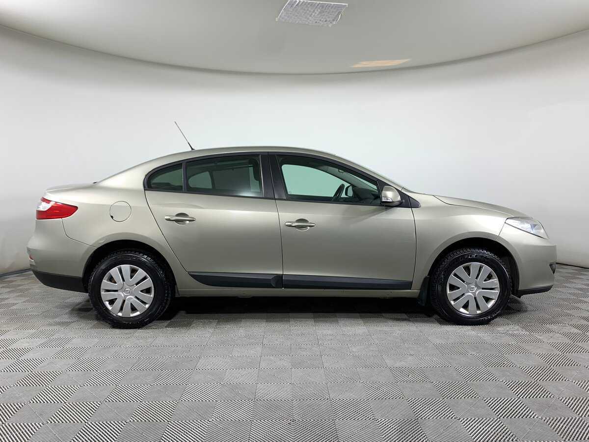 Renault Fluence с пробегом — 2013 год. Фото: #3