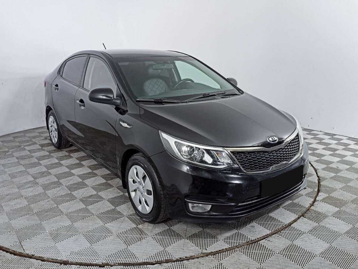 Kia Rio с пробегом — 2016 год. Фото: #2