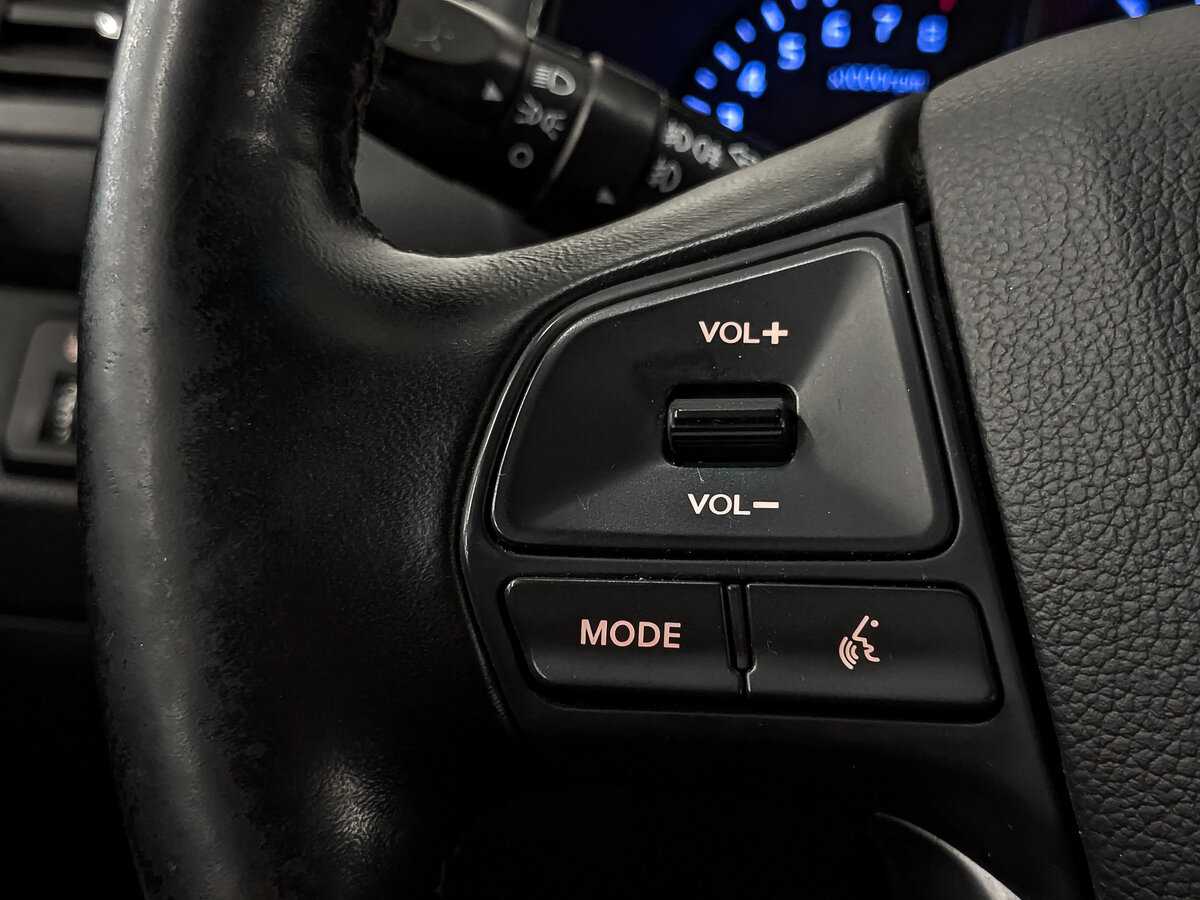 Kia Rio с пробегом — 2014 год. Фото: #25