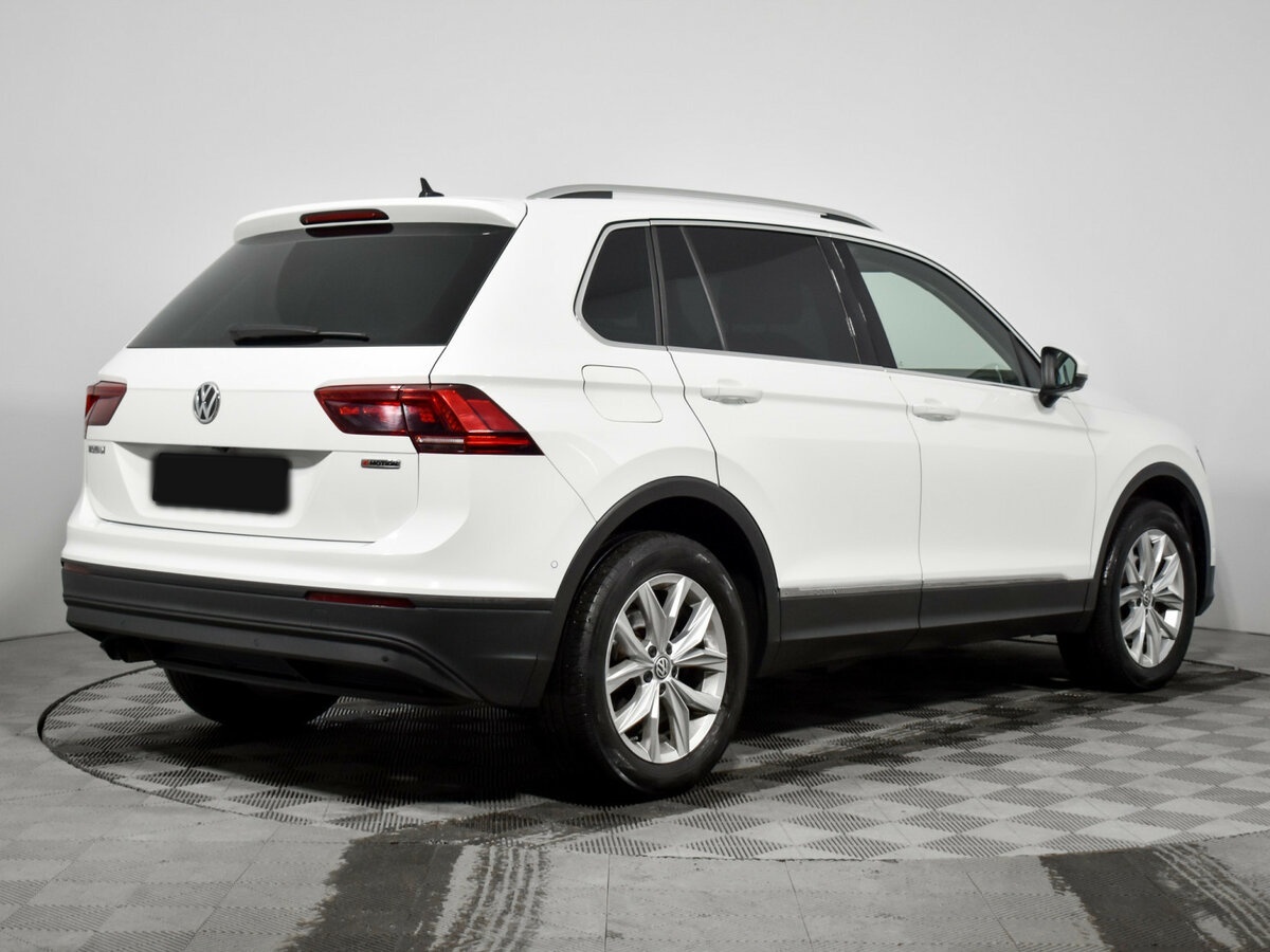 Volkswagen Tiguan с пробегом — 2020 год. Фото: #3