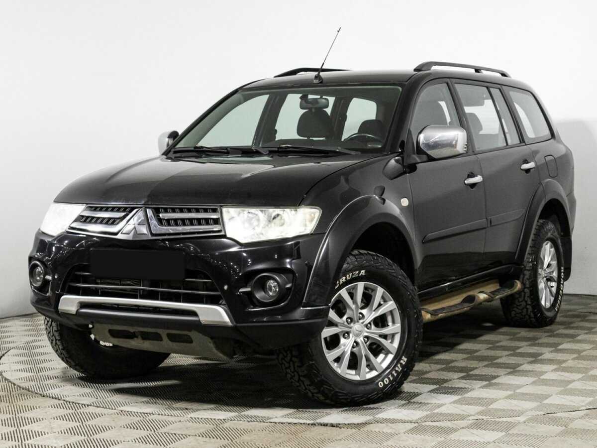 Mitsubishi Pajero Sport с пробегом — 2013 год. Посмотреть фото