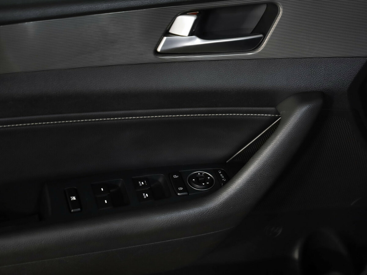 Hyundai Sonata с пробегом — 2019 год. Фото: #23