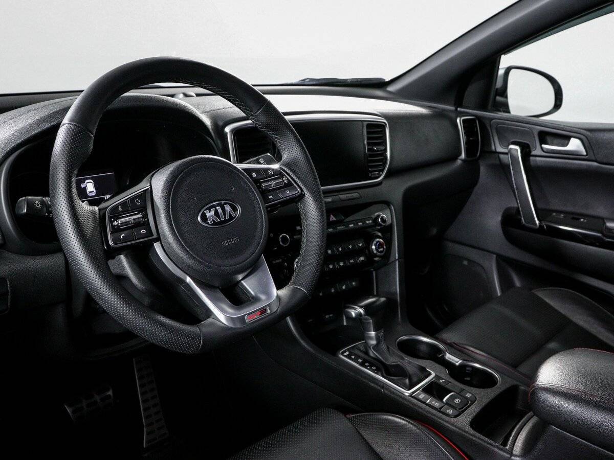 Kia Sportage с пробегом — 2018 год. Фото: #10
