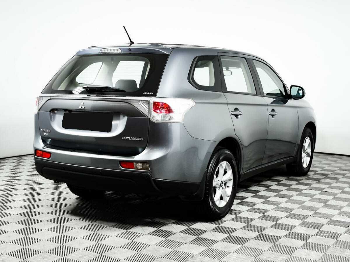 Mitsubishi Outlander с пробегом — 2013 год. Фото: #4
