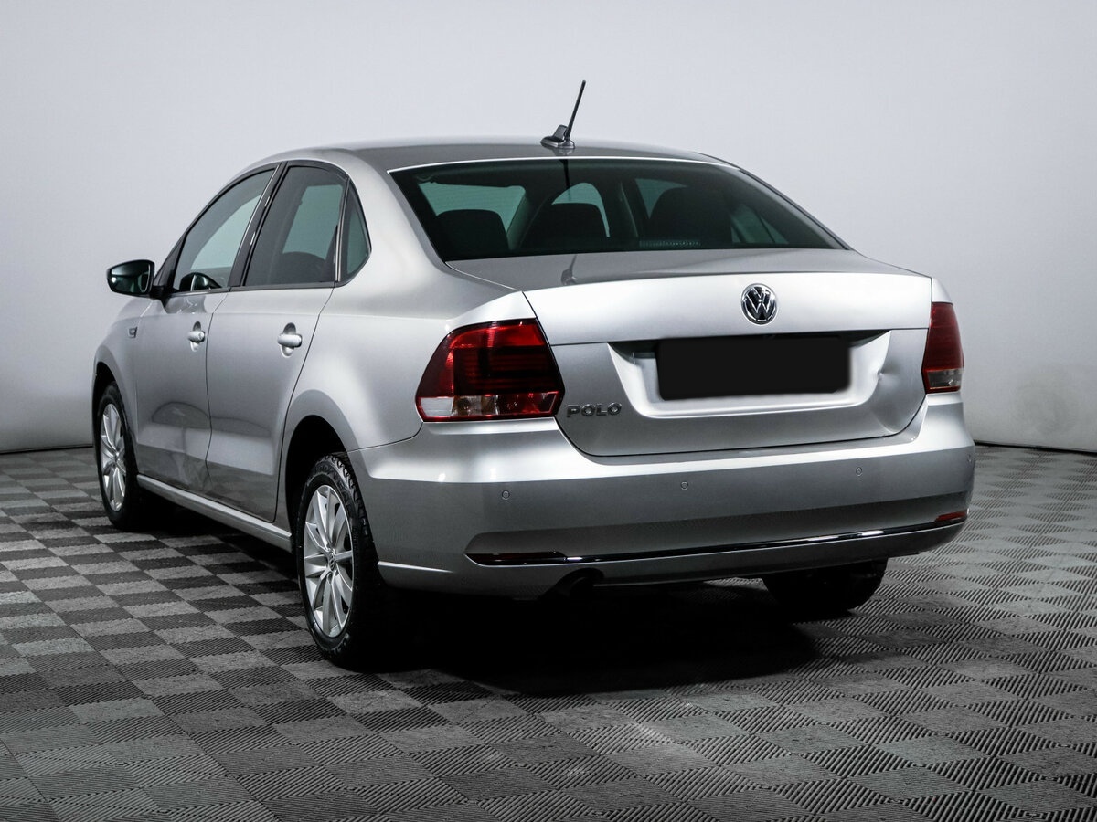 Volkswagen Polo с пробегом — 2019 год. Фото: #5