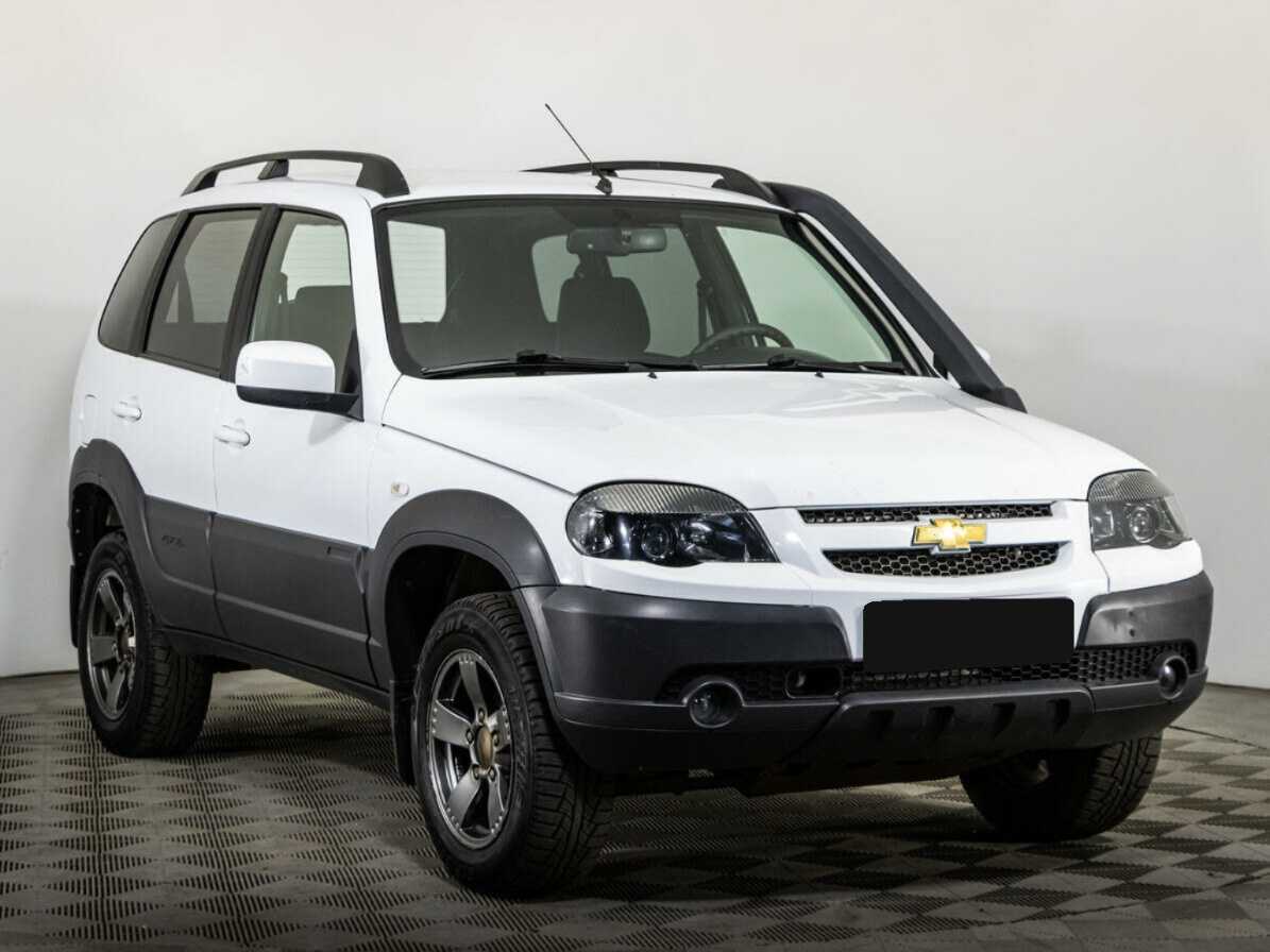 Chevrolet Niva с пробегом — 2018 год. Фото: #3