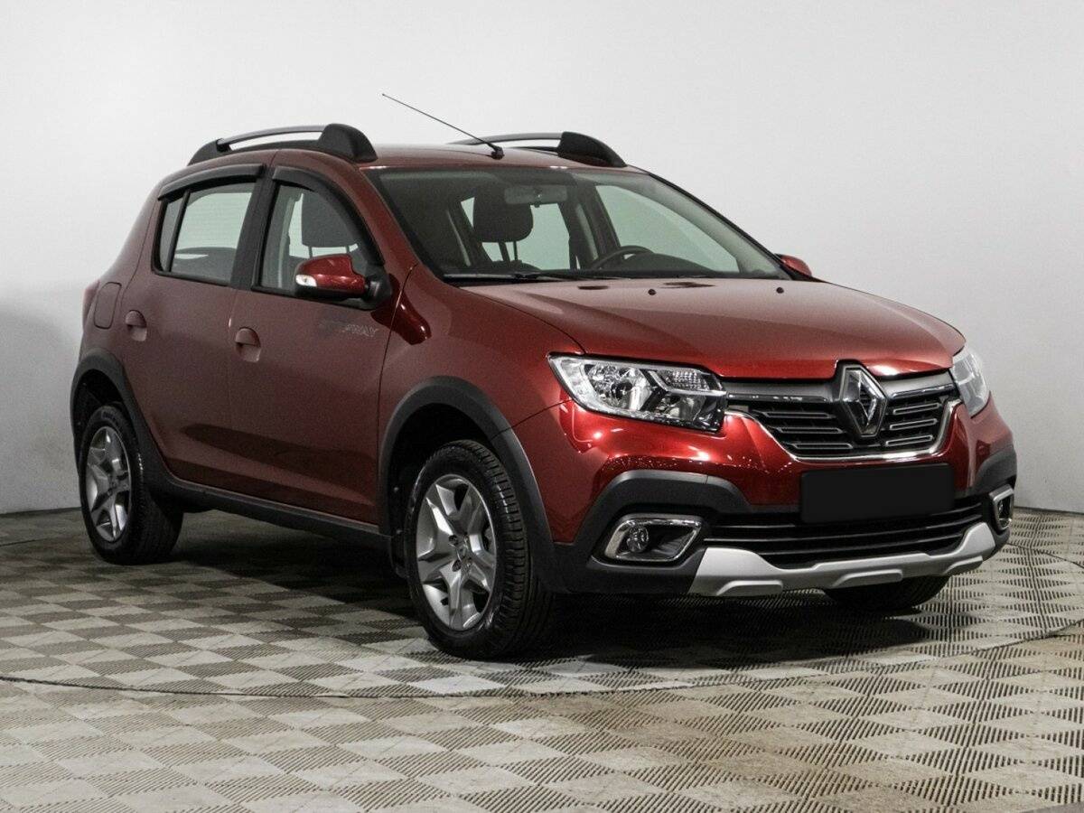 Renault Sandero с пробегом — 2021 год. Фото: #2
