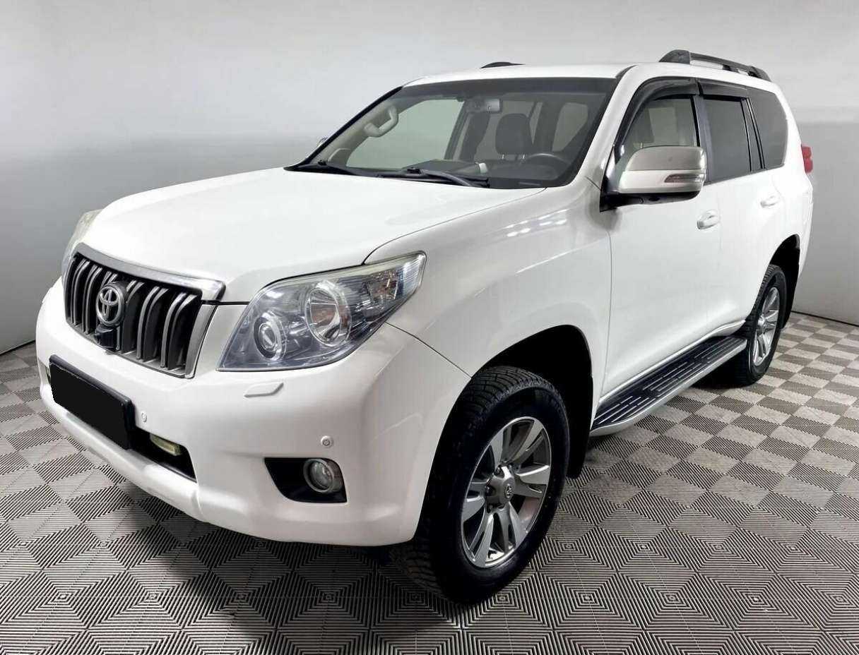 Toyota Land Cruiser Prado с пробегом — 2013 год. Фото: #0