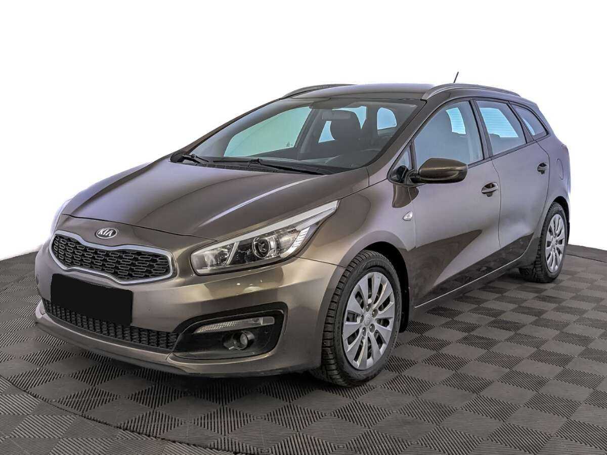 Kia Ceed с пробегом — 2015 год. Фото: #0