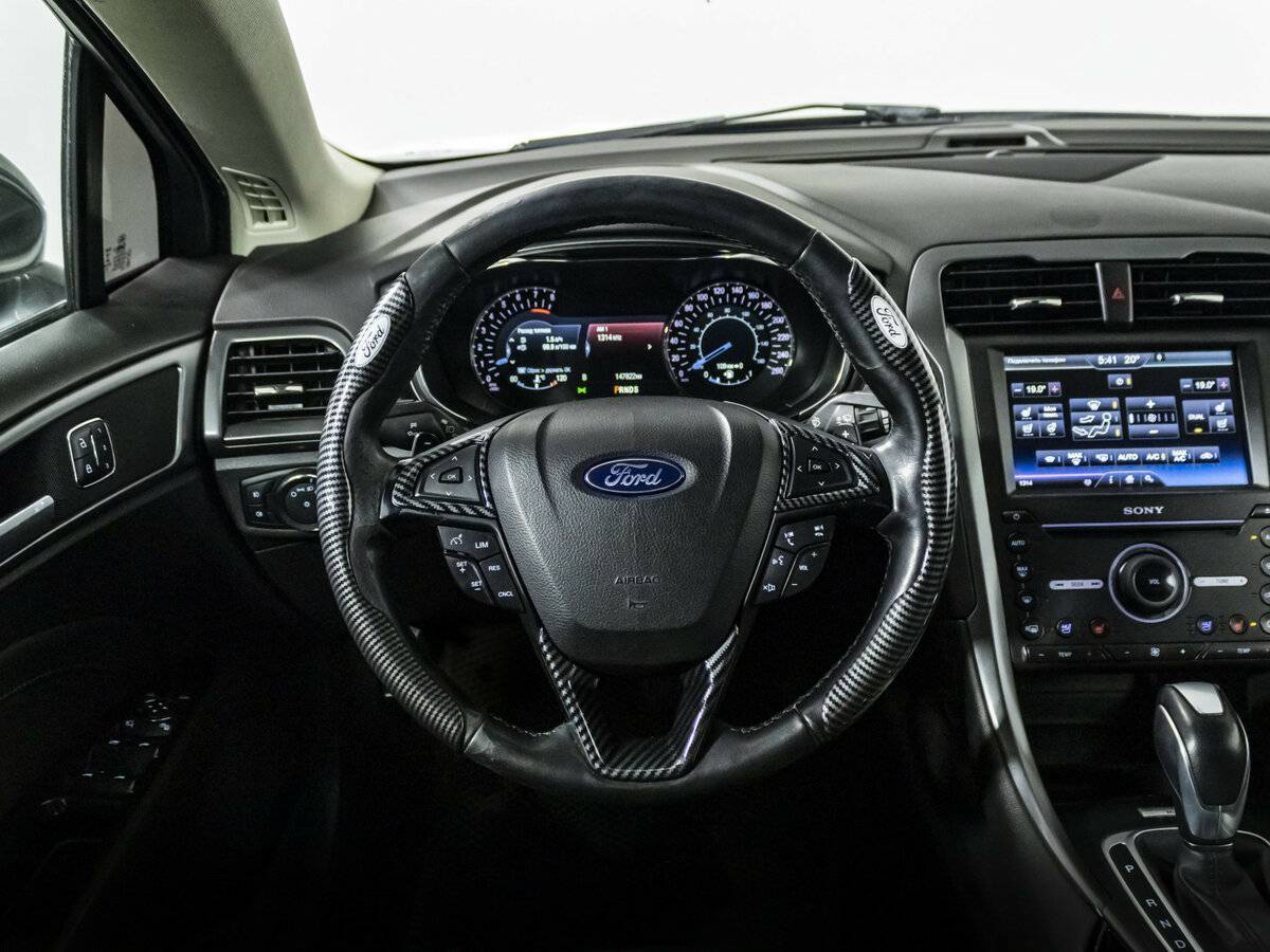 Ford Mondeo с пробегом — 2015 год. Фото: #10