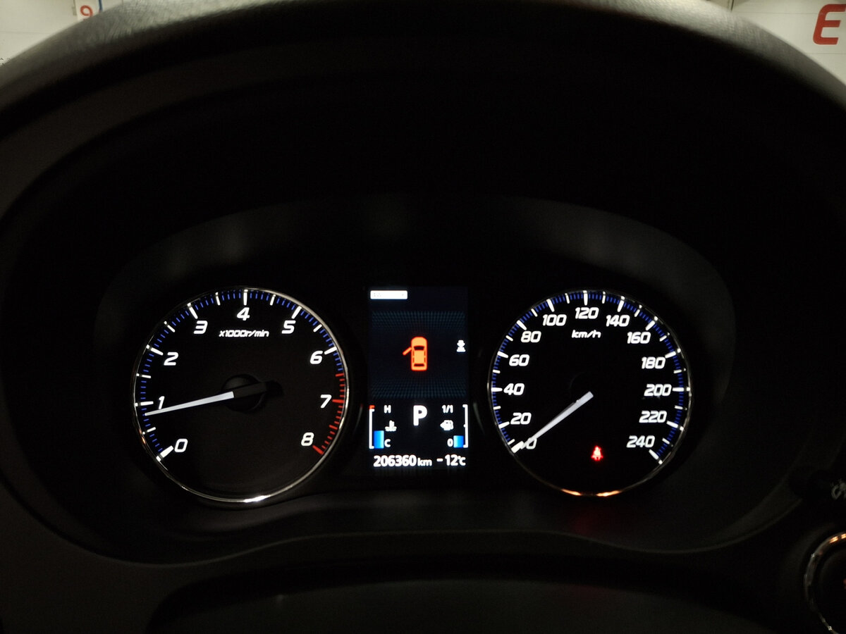 Mitsubishi Outlander с пробегом — 2013 год. Фото: #12