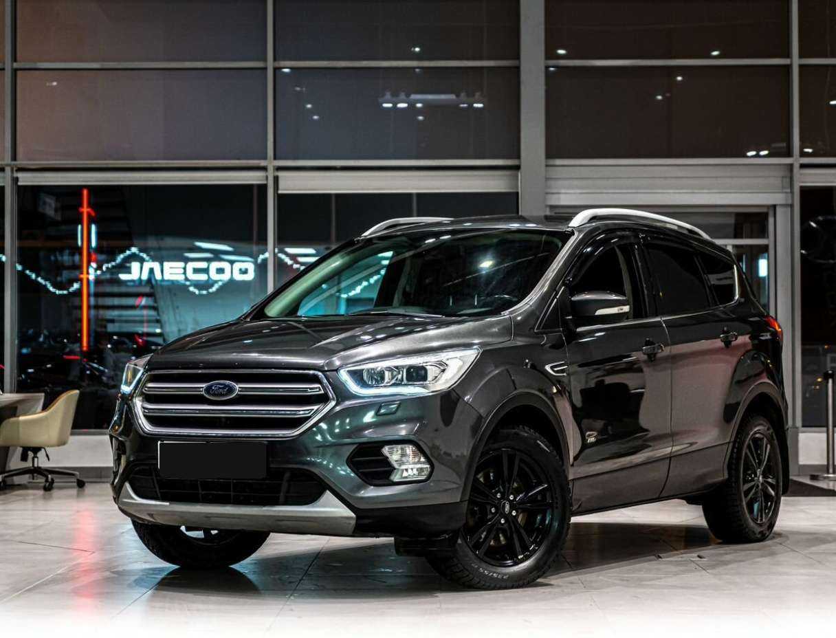 Ford Kuga с пробегом — 2018 год. Фото: #0