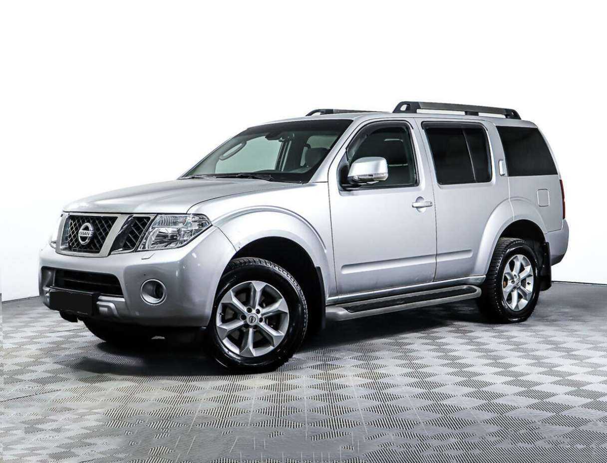 Nissan Pathfinder с пробегом — 2012 год. Посмотреть фото