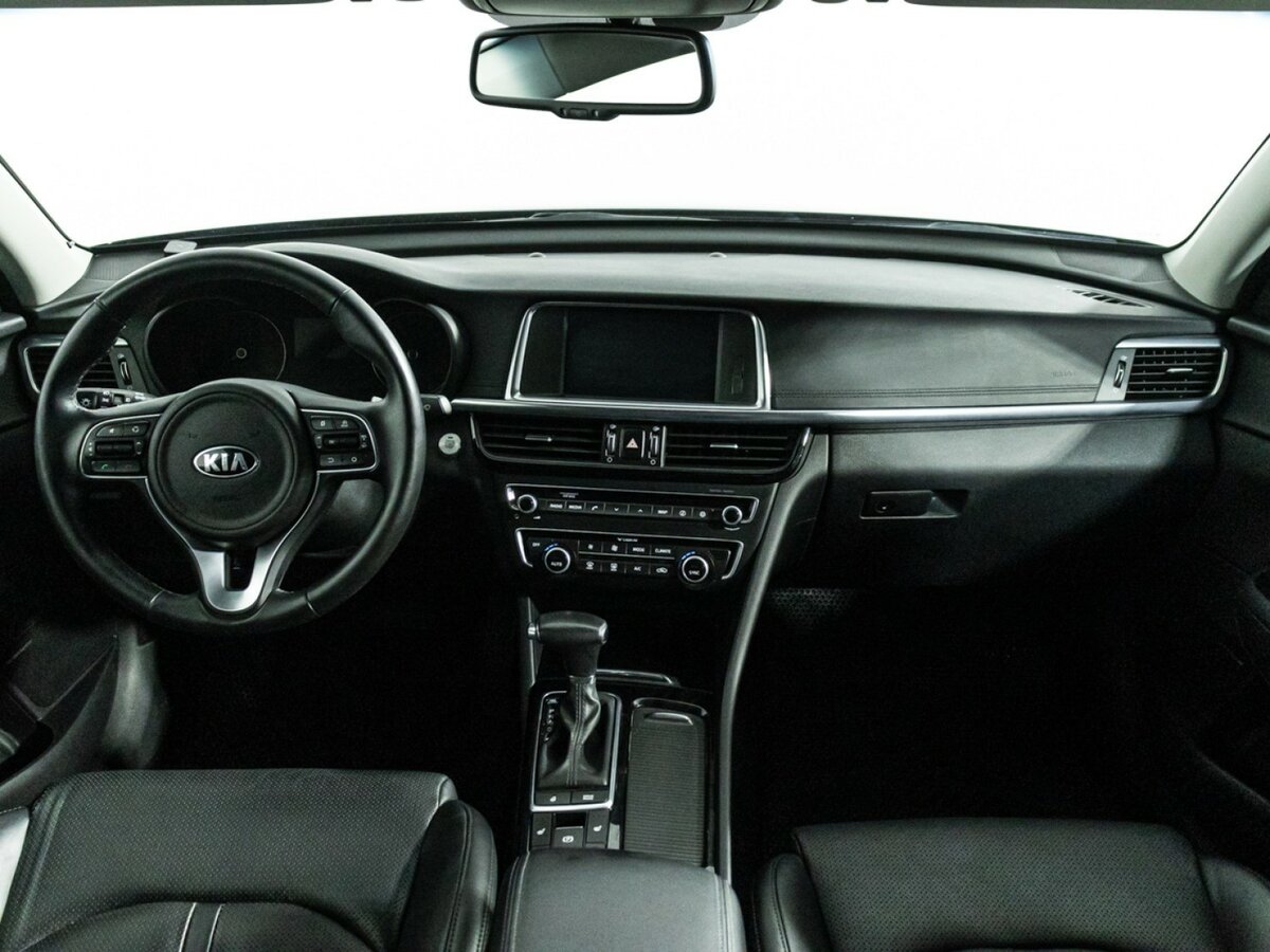 Kia Optima с пробегом — 2016 год. Фото: #11