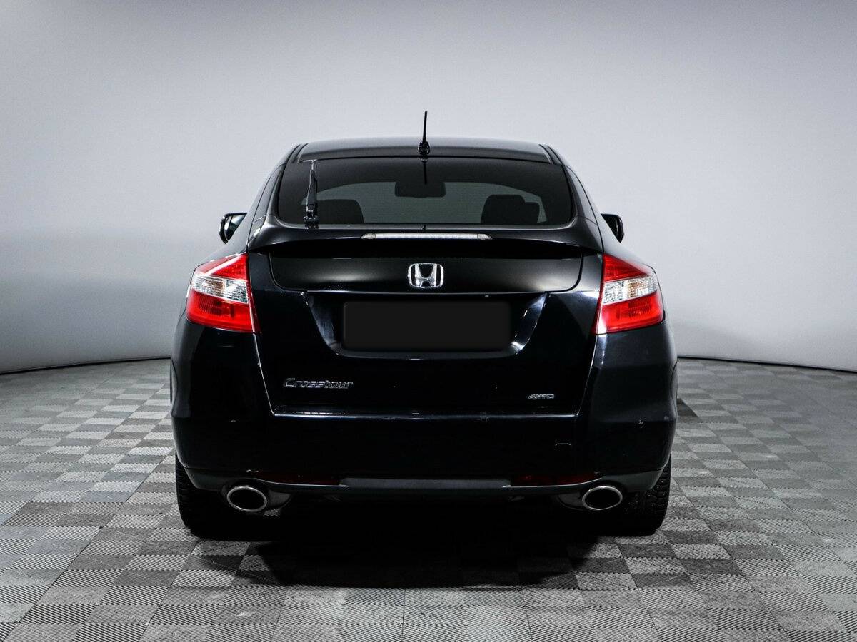 Honda Crosstour с пробегом — 2012 год. Фото: #3