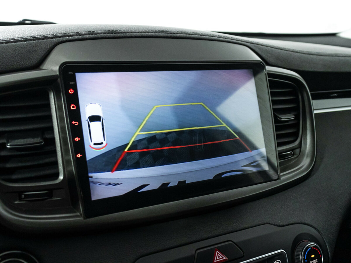 Kia Sorento с пробегом — 2019 год. Фото: #13