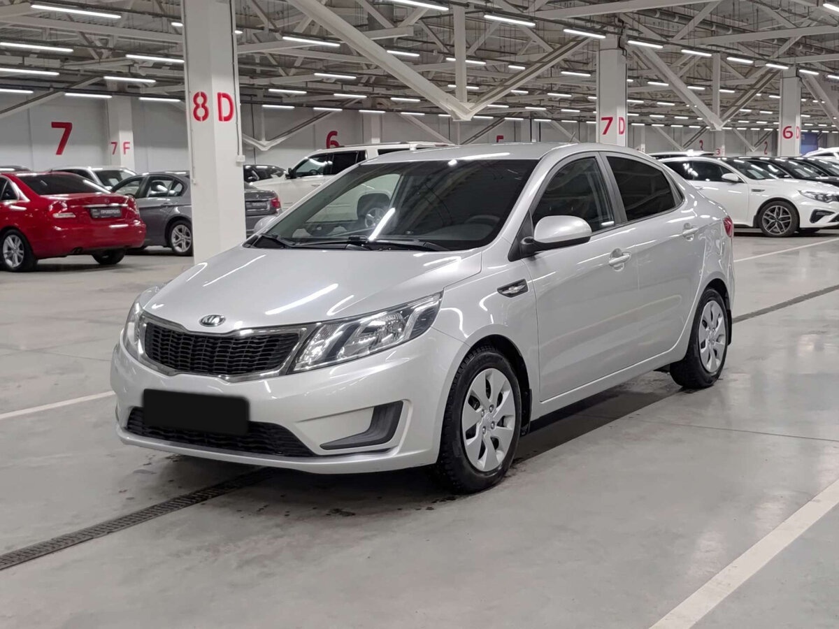 Kia Rio с пробегом — 2014 год. Фото: #0