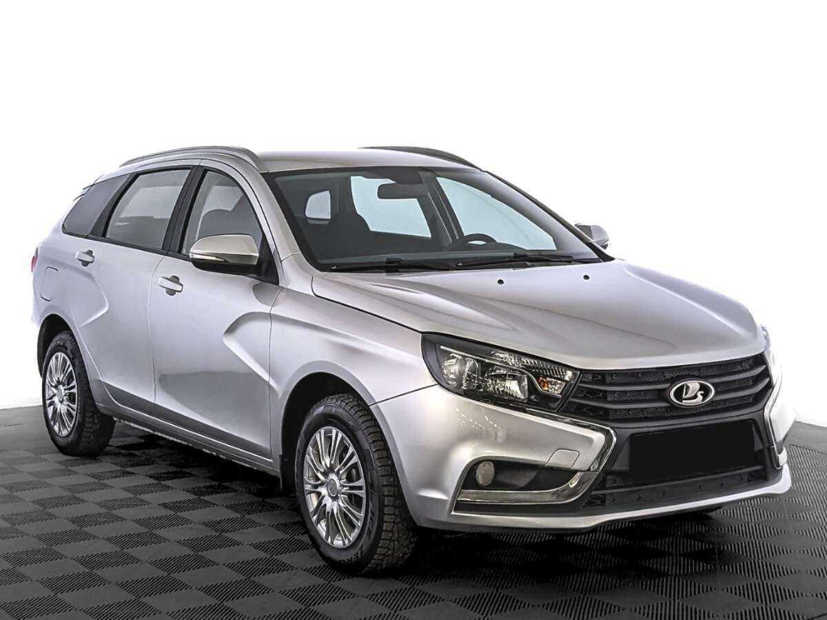 Lada (ВАЗ) Vesta с пробегом — 2021 год. Фото: #2