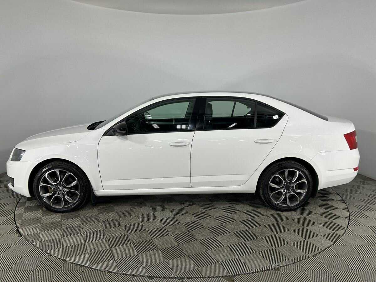 Skoda Octavia с пробегом — 2014 год. Фото: #4