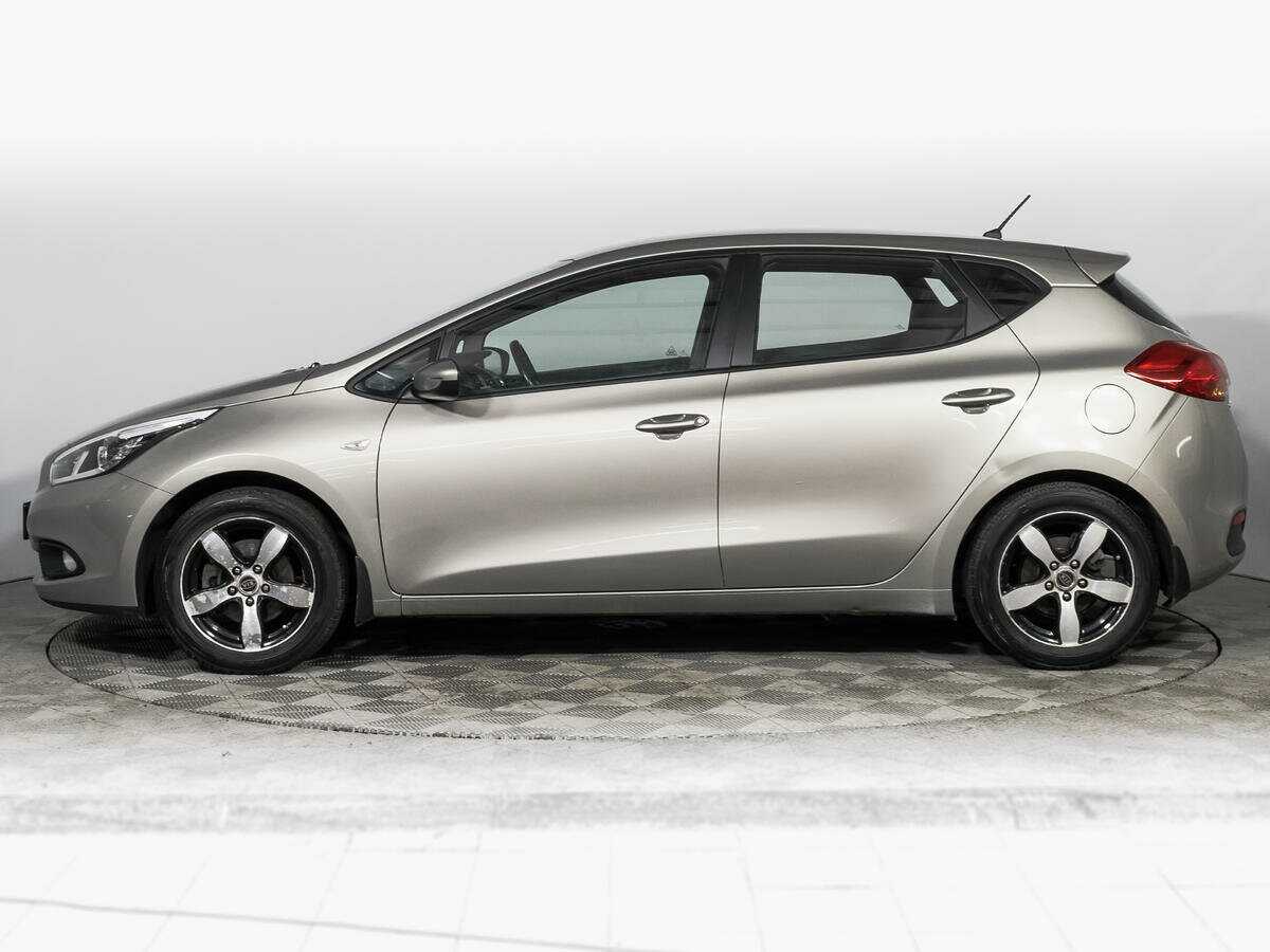 Kia Ceed с пробегом — 2015 год. Фото: #7