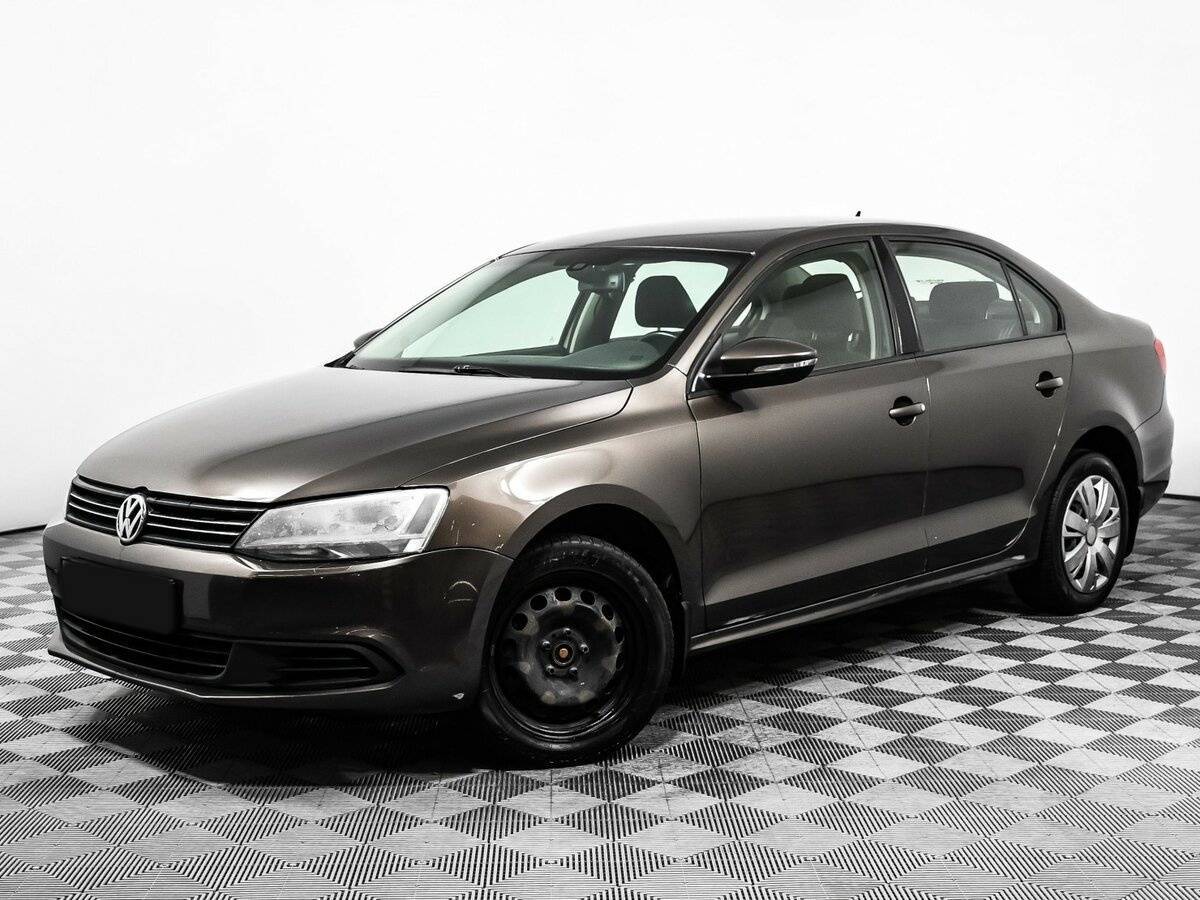 Volkswagen Jetta с пробегом — 2013 год. Фото: #0