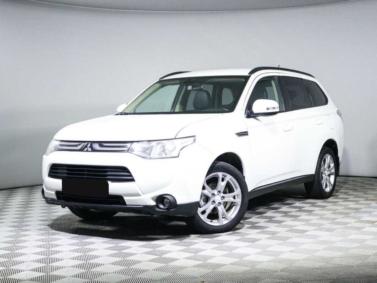 Mitsubishi Outlander с пробегом — 2012 год. Посмотреть фото
