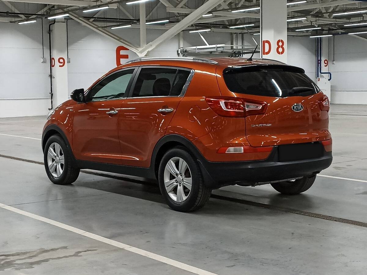 Kia Sportage с пробегом — 2012 год. Фото: #6