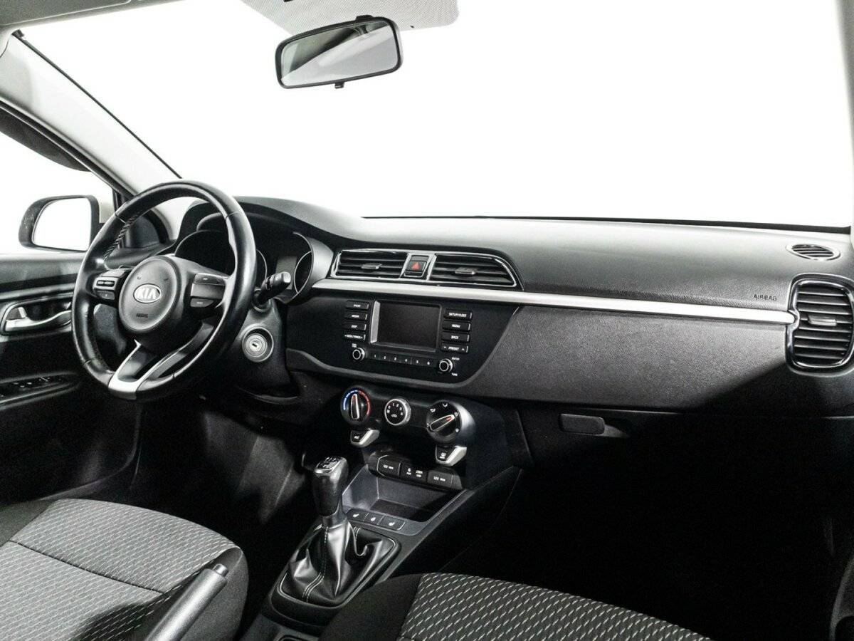Kia Rio с пробегом — 2019 год. Фото: #8