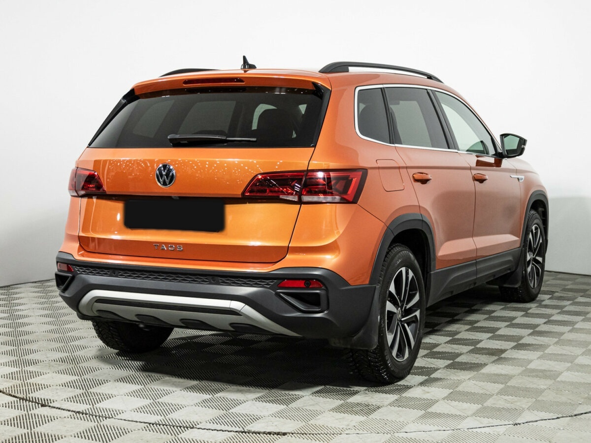 Volkswagen Taos с пробегом — 2021 год. Фото: #3