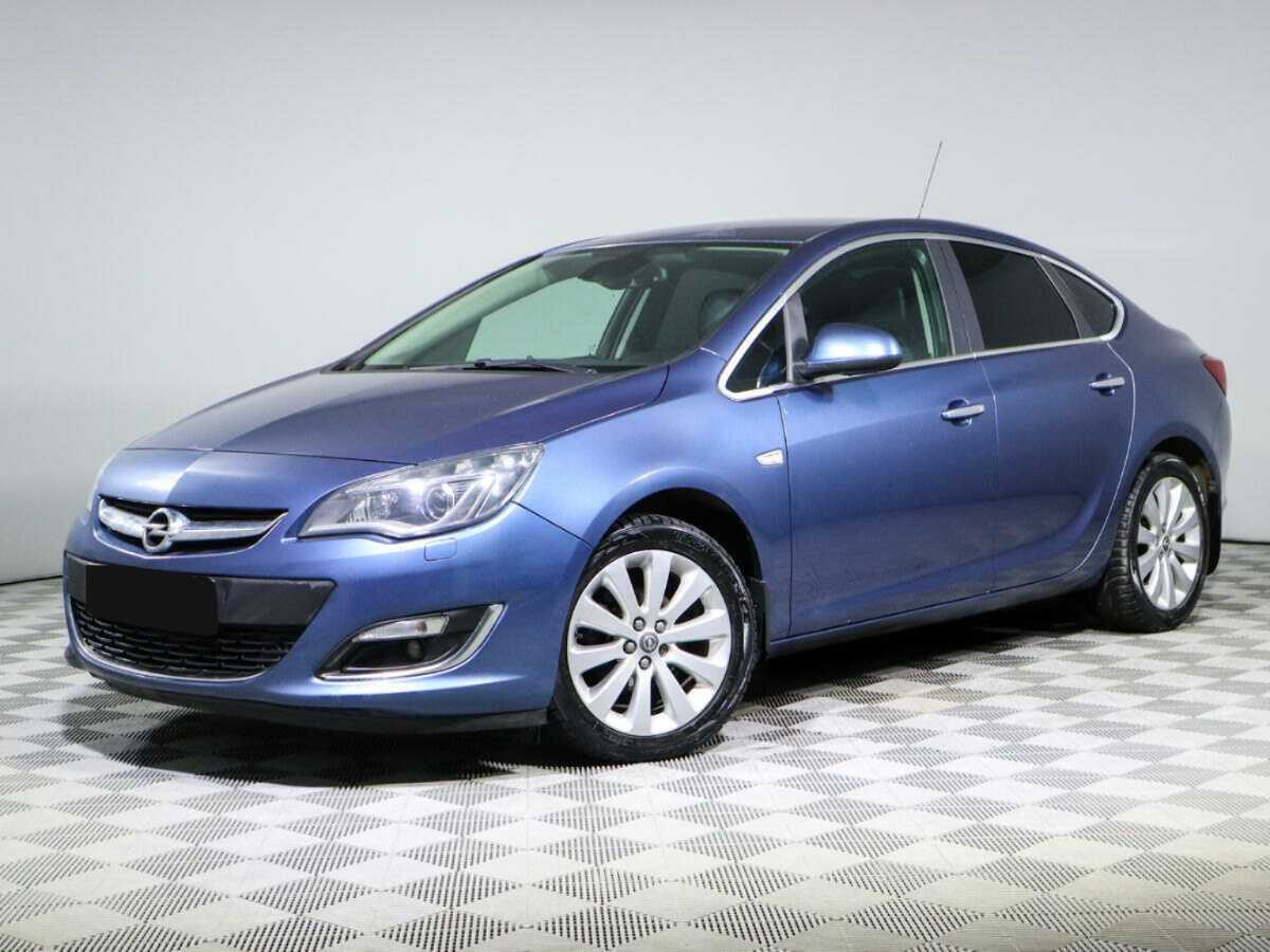 Opel Astra с пробегом — 2014 год. Посмотреть фото
