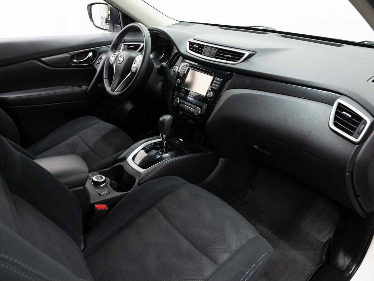 Nissan X-Trail с пробегом — 2017 год. Фото: #10