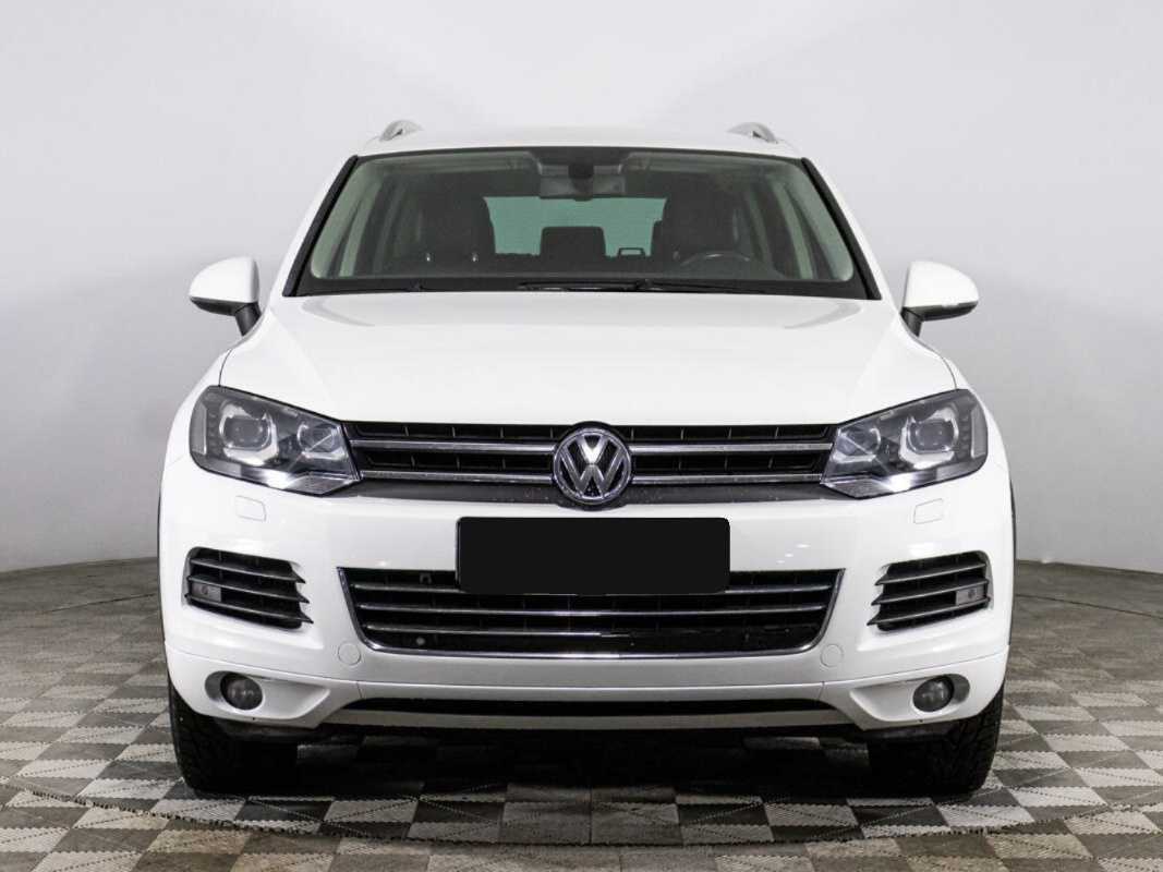 Volkswagen Touareg с пробегом — 2013 год. Фото: #1