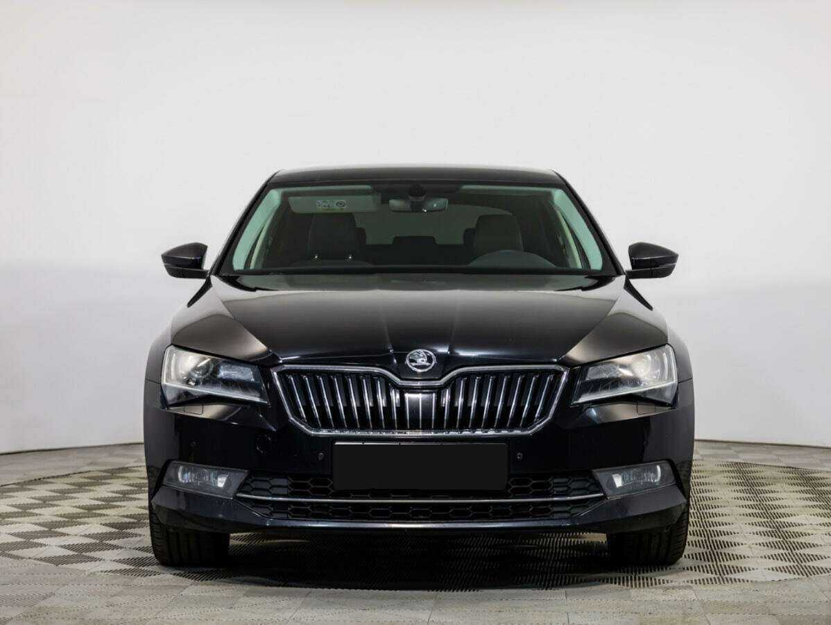 Skoda Superb с пробегом — 2016 год. Посмотреть фото