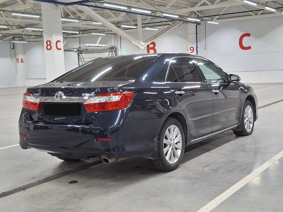 Toyota Camry с пробегом — 2014 год. Фото: #4