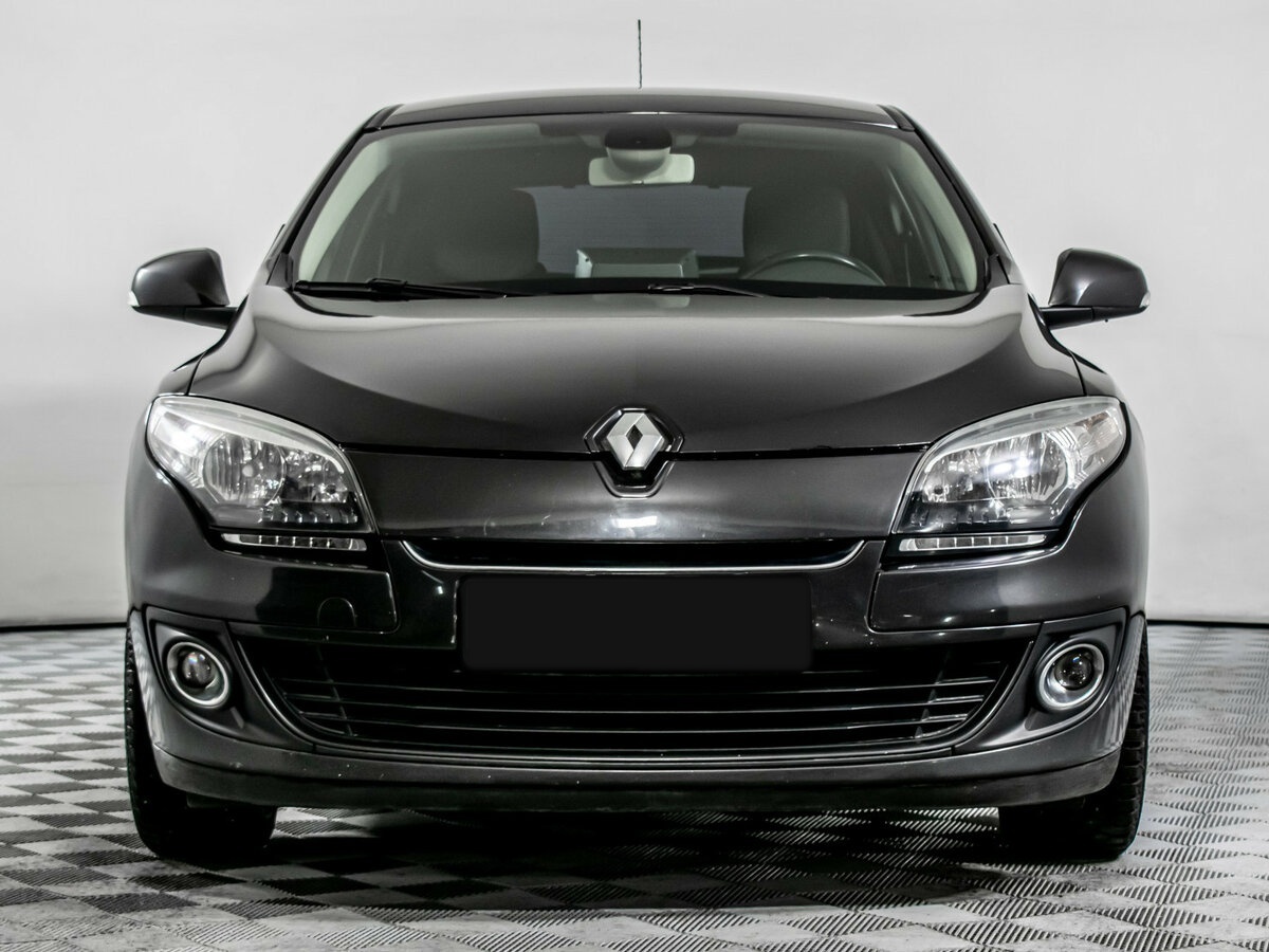 Renault Megane с пробегом — 2012 год. Фото: #1