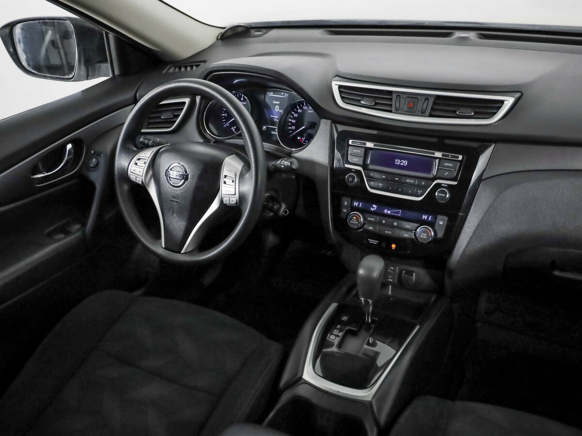 Nissan X-Trail с пробегом — 2016 год. Фото: #8