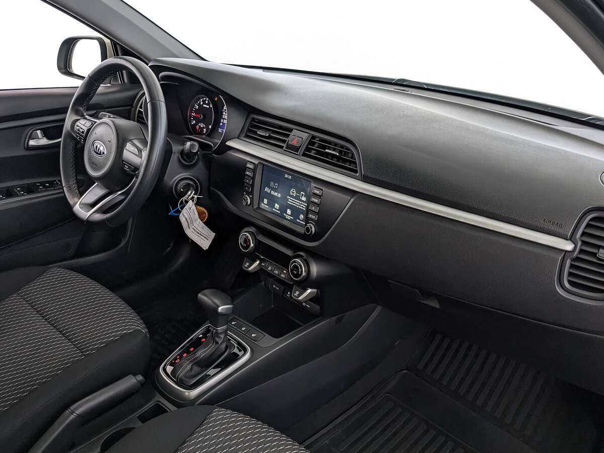 Kia Rio с пробегом — 2019 год. Фото: #8