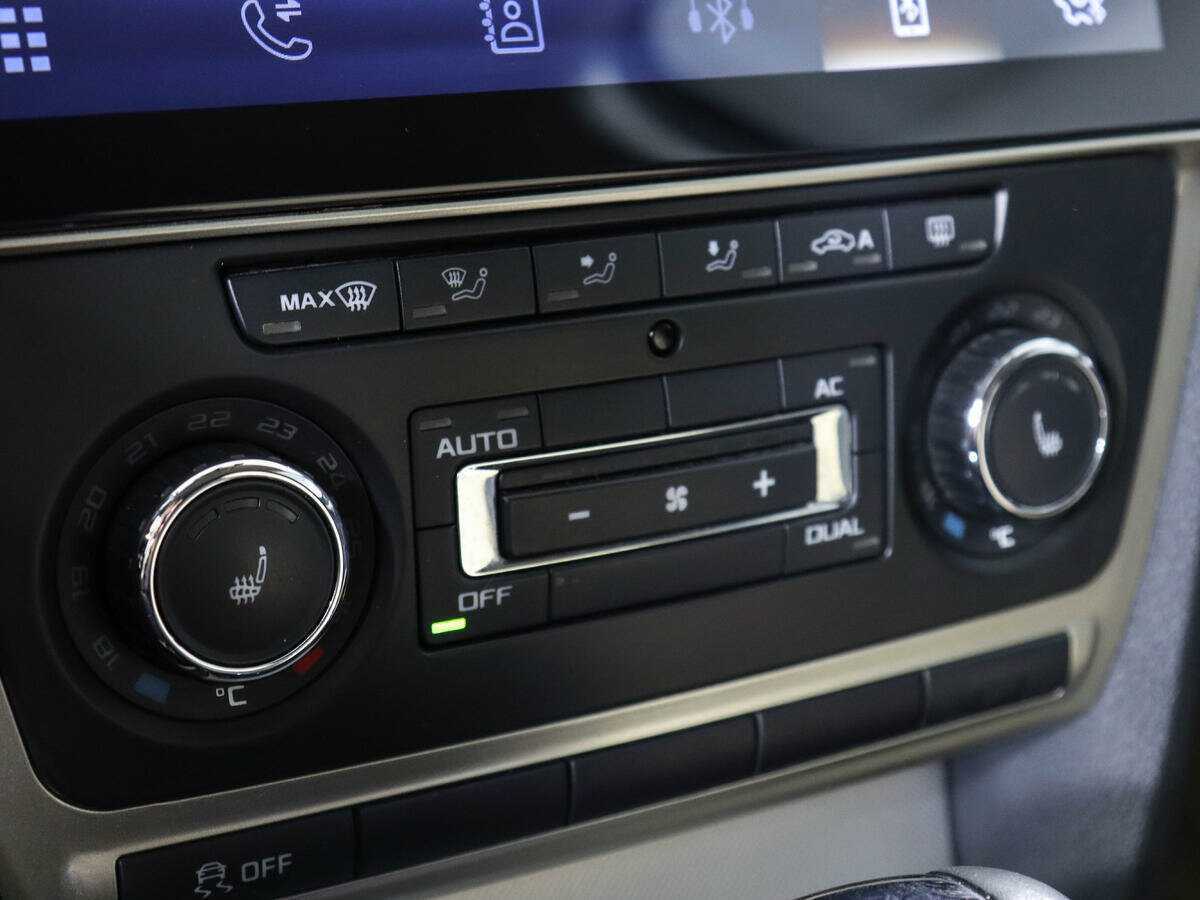 Skoda Octavia с пробегом — 2012 год. Фото: #15