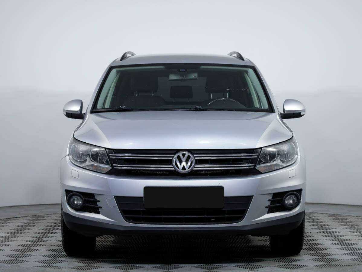 Volkswagen Tiguan с пробегом — 2012 год. Фото: #0