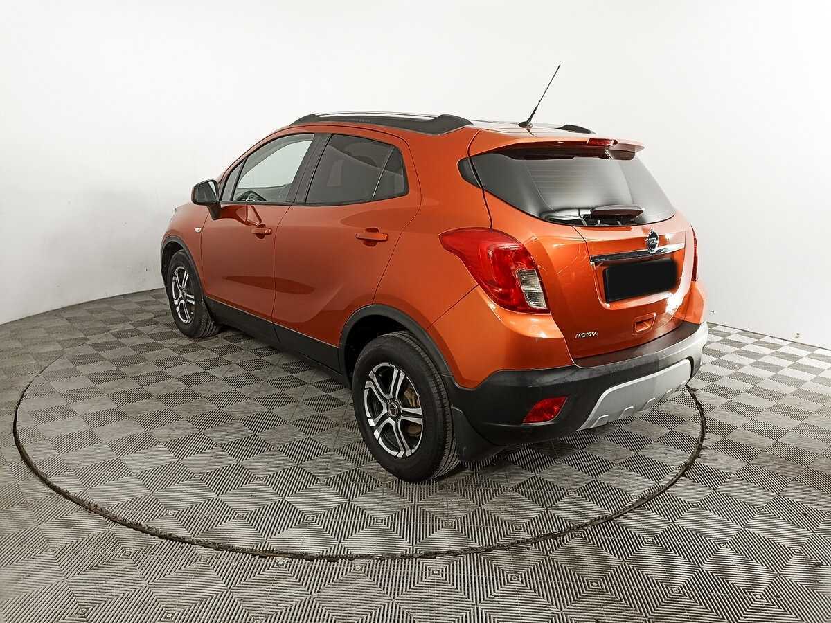 Opel Mokka с пробегом — 2014 год. Фото: #6