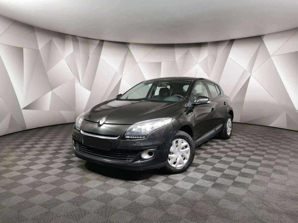 Renault Megane с пробегом — 2014 год. Посмотреть фото