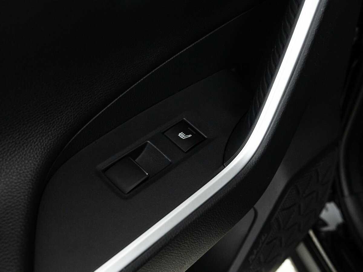 Toyota RAV4 с пробегом — 2020 год. Фото: #20
