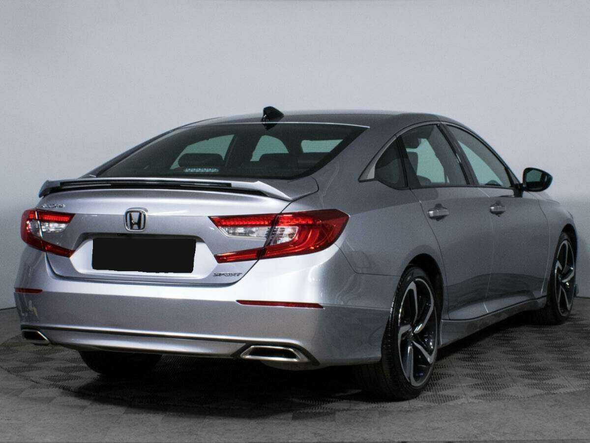 Honda Accord с пробегом — 2022 год. Фото: #4