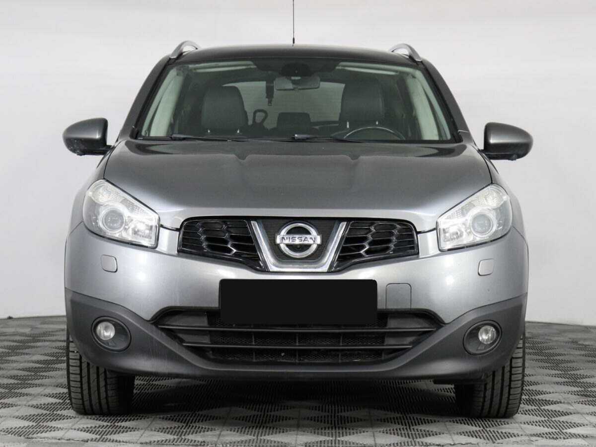 Nissan Qashqai+2 с пробегом — 2012 год. Фото: #1