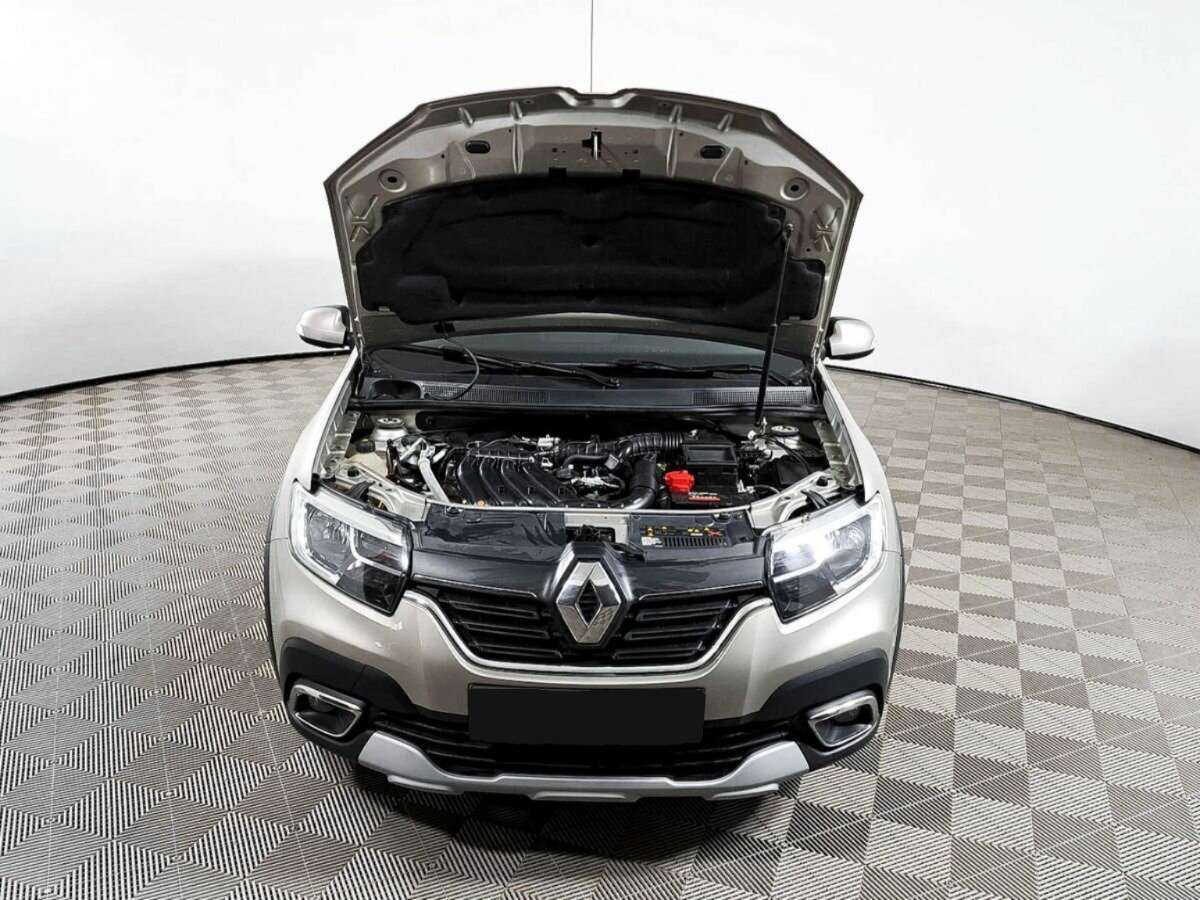 Renault Sandero с пробегом — 2021 год. Фото: #6